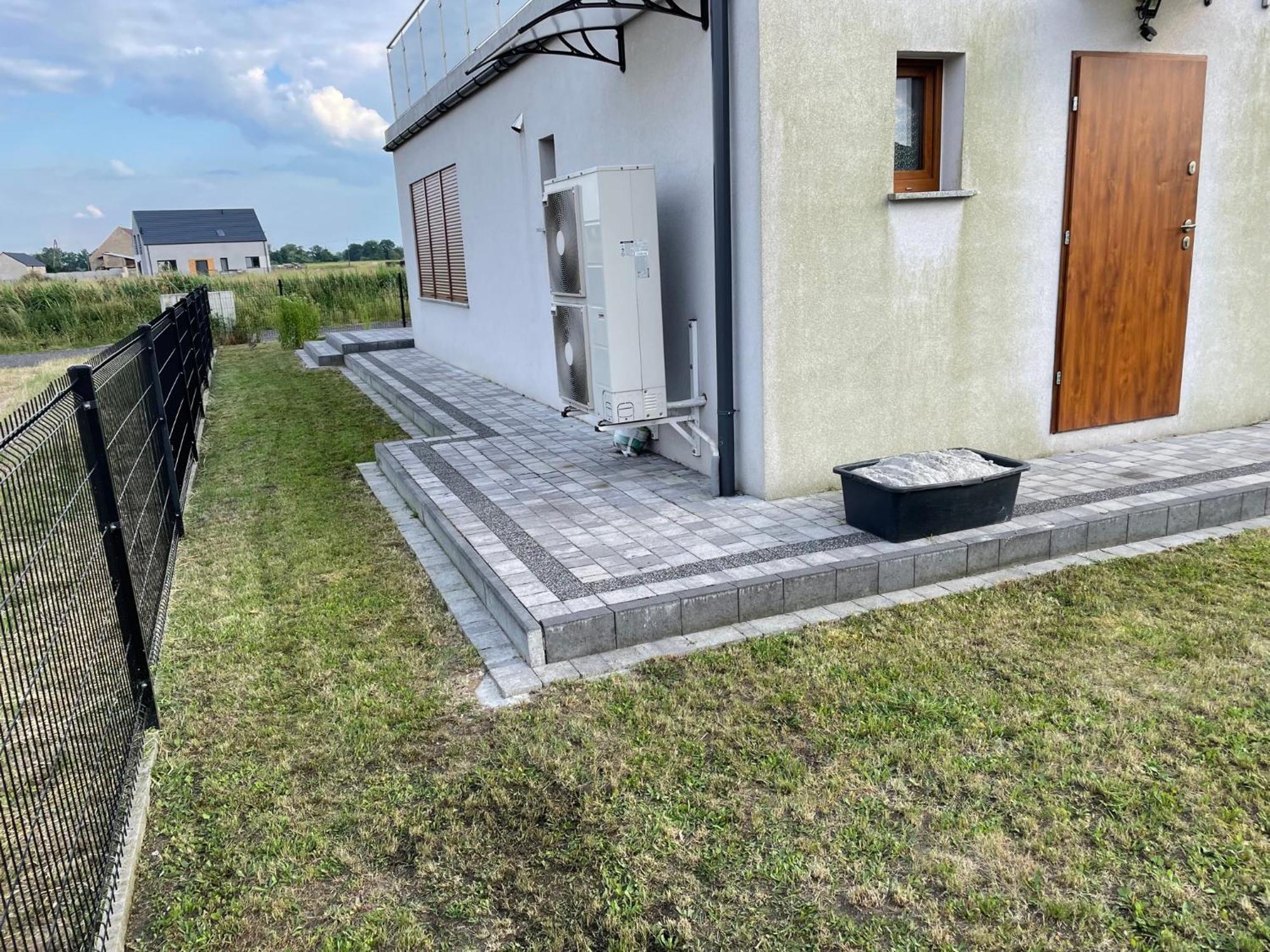 Rozana 51 Homestay Opole