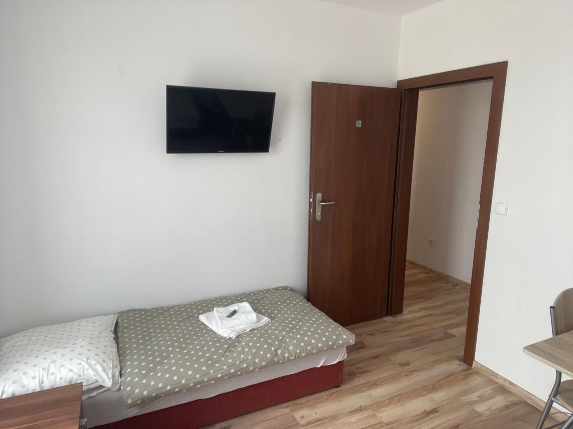 Rozana 51 * Opole