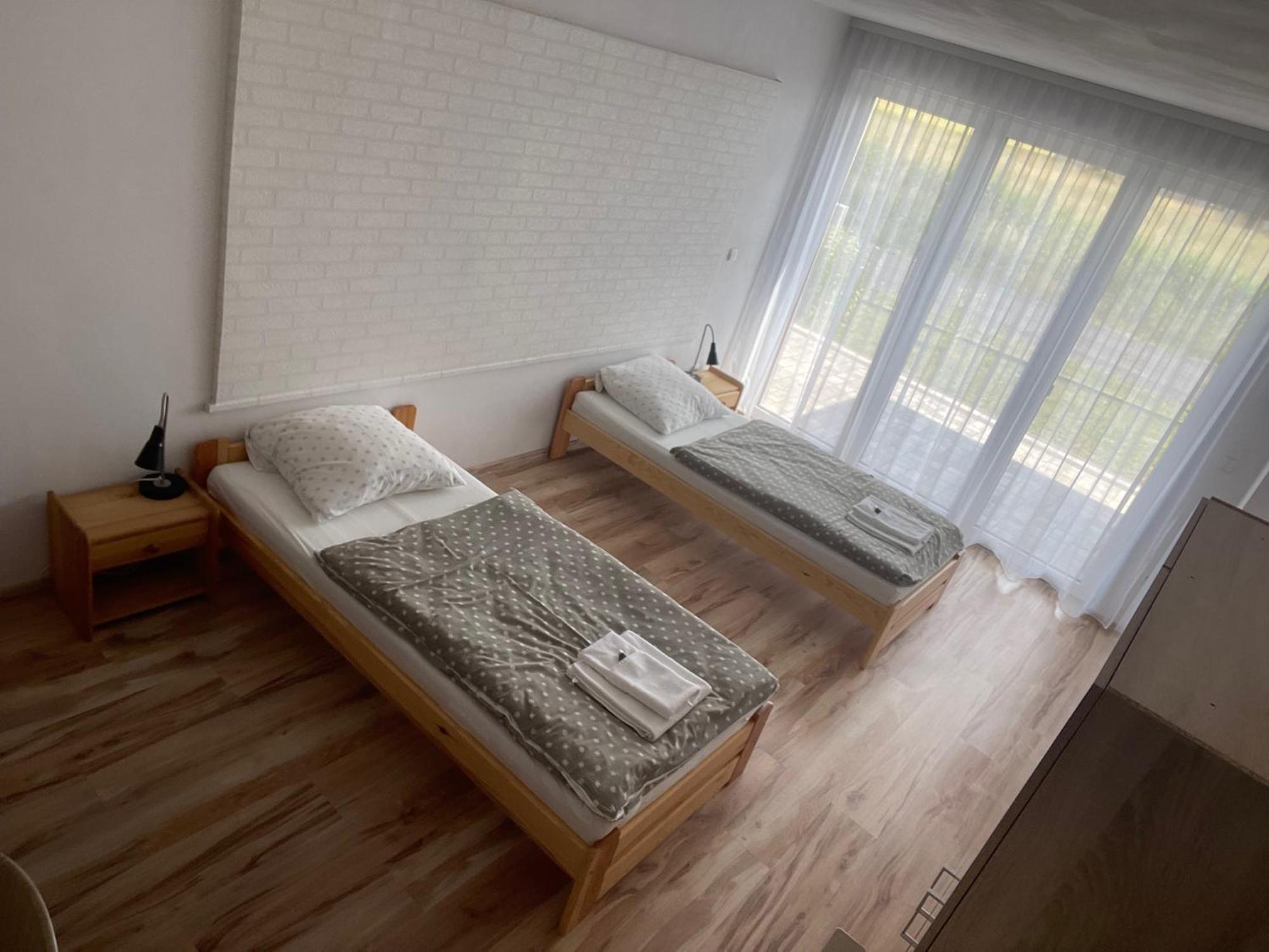 Rozana 51 Homestay *